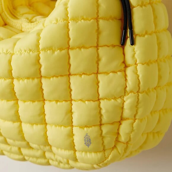 Free People Quilted Carryall - Color Sour Citrus - NWT - Picture 3 of 4